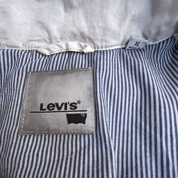 Levi's Womens Beige Drawstring Hooded Utility Jacket XL Lightweight Pockets - Picture 3 of 8